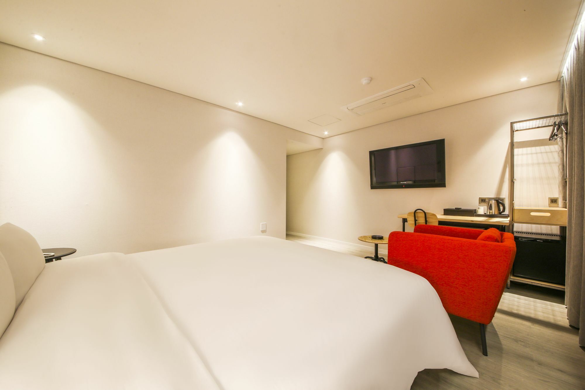 Hotel Londoner Hwamyeong Busan Exterior photo