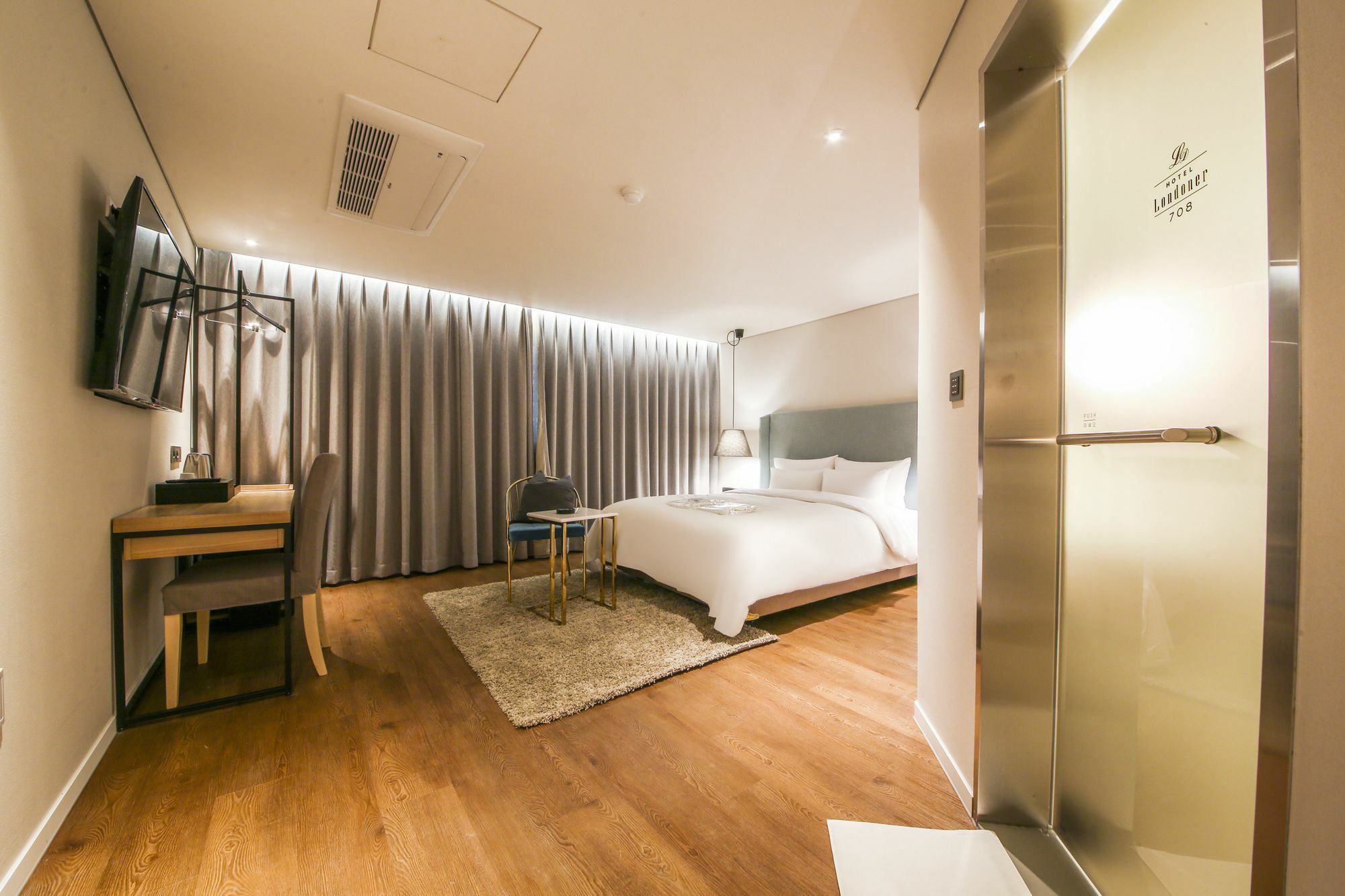 Hotel Londoner Hwamyeong Busan Exterior photo