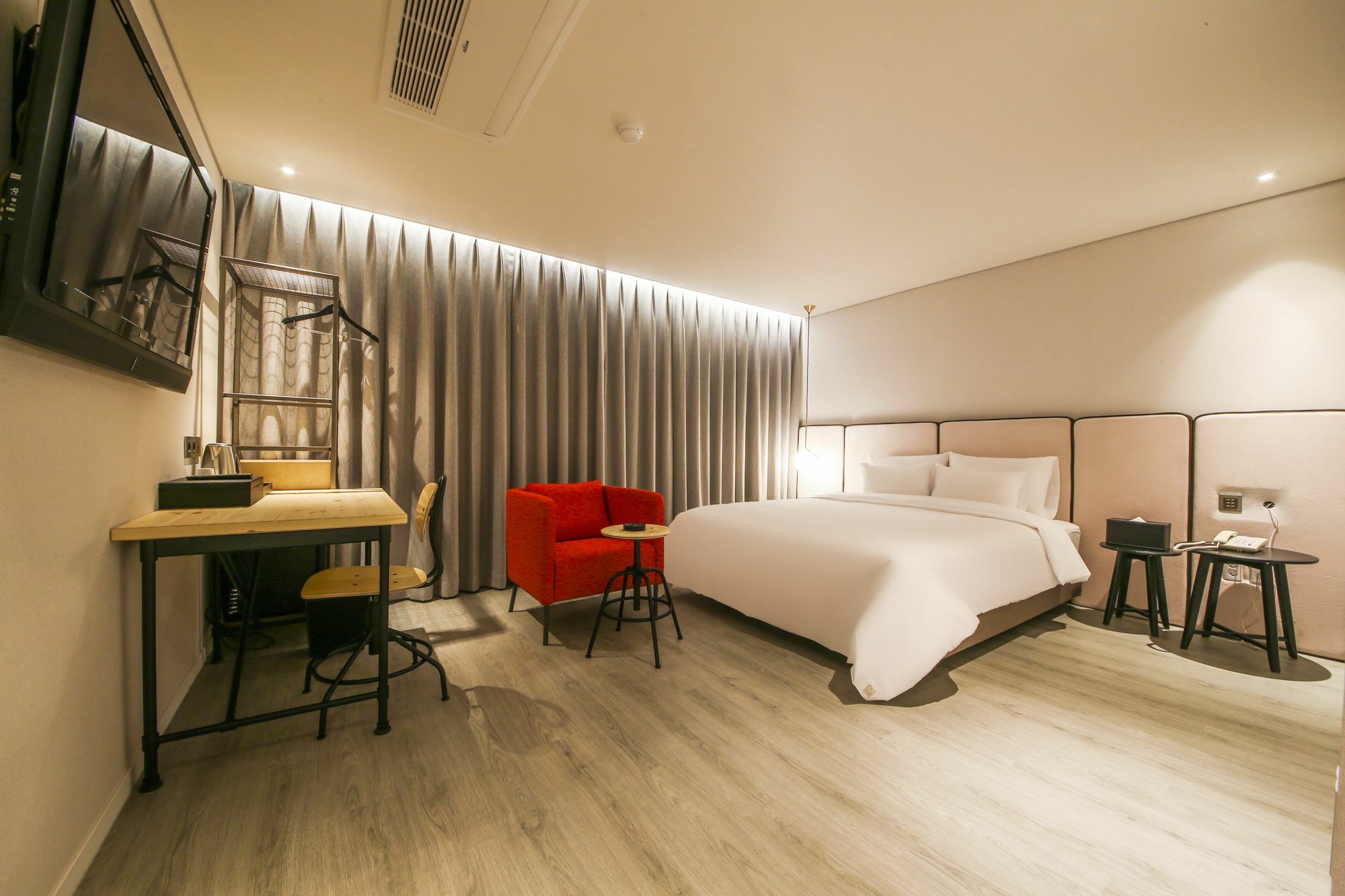 Hotel Londoner Hwamyeong Busan Exterior photo